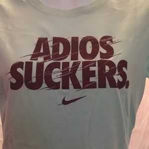 🦋Nike Women’s Dri-Fit Sz Small💕